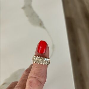 10K Yellow Gold Ring w/Pave Diamonds